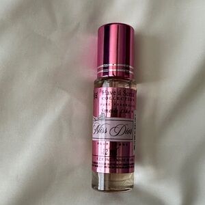 Have a Scent, Miss Dior